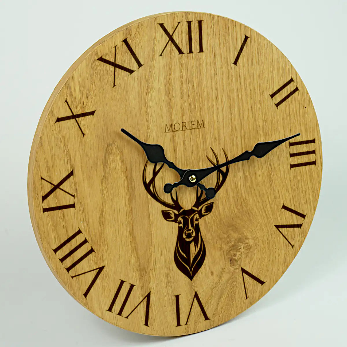 Wanduhr Hirsch modern - Wohnzimmeruhr mit Hirschkopf Motiv - 30 cm/40 cm groß