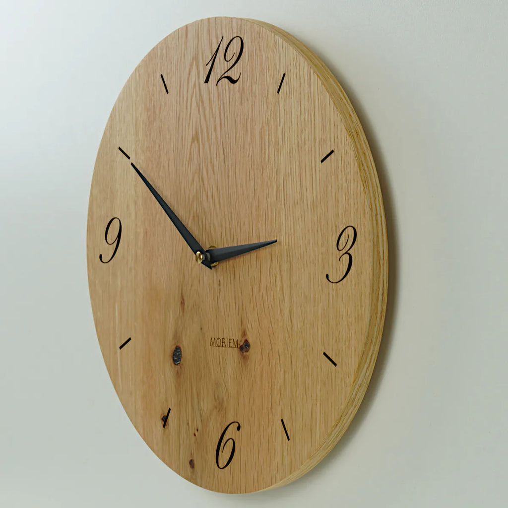 Wohnzimmeruhr modern - Wanduhr aus Holz Eiche rustikal 30 cm