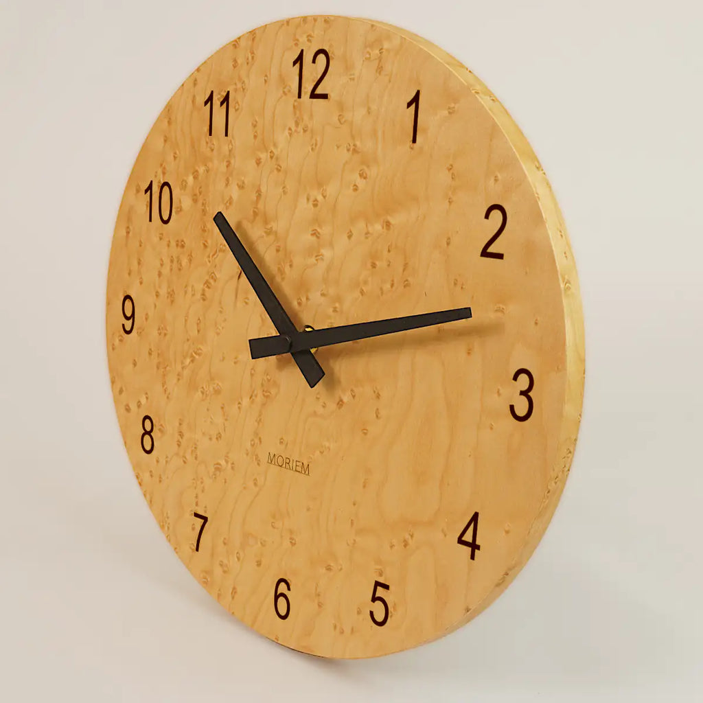 Wanduhr Hingucker Küche - 30 cm Wanduhr aus Holz - Vogelaugen Ahorn