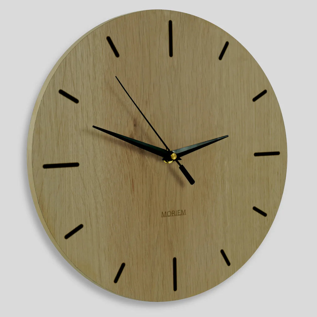 Wanduhr Eiche rustikal - 30 cm Wohnzimmeruhr - Küchenuhr aus Holz