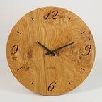 MORIEM - Wohnzimmeruhr aus Holz 40 cm groß  Eiche Maser furniert
