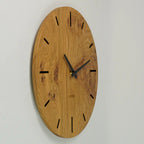 MORIEM - Wohnzimmeruhr Holz rustikal 30 cm Eiche Maser