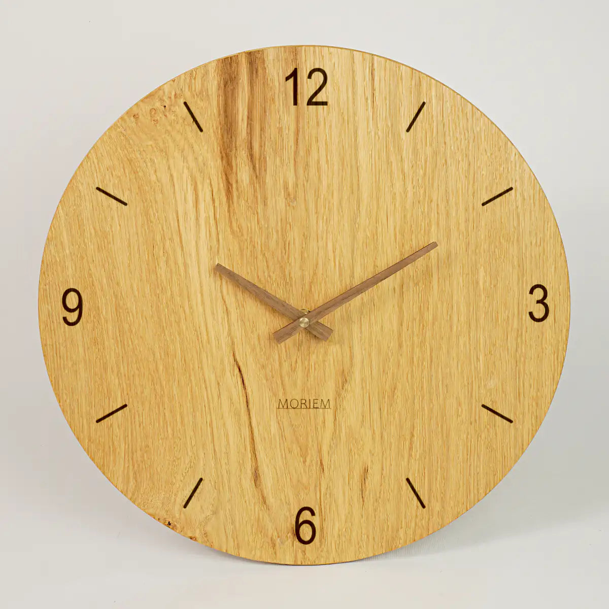 Wohnzimmeruhr modern - Eiche 40 cm groß
