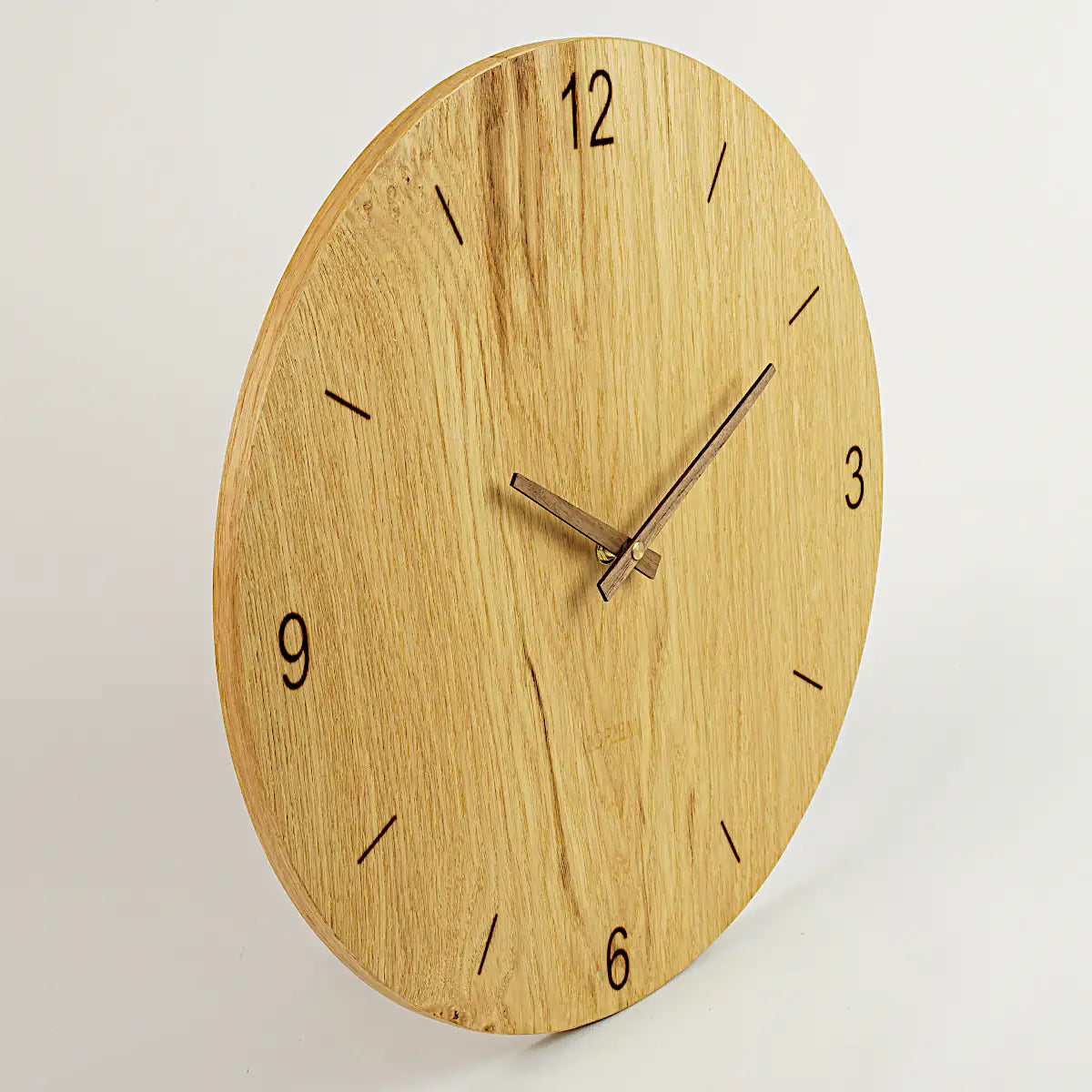 Wohnzimmeruhr modern - Eiche 40 cm groß