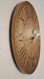 Wanduhr aus Holz Vintage rustikal Shabby mit graviertem Inlay 30cm - Handgefertigte Uhr Vintage Stil