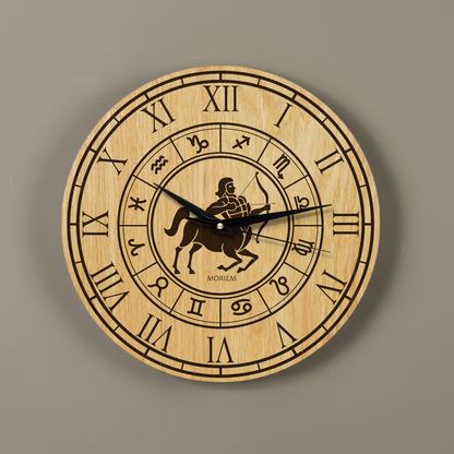 Holz Wanduhr mit Sternzeichen- Motiv Schütze - 30 cm/40 cm groß