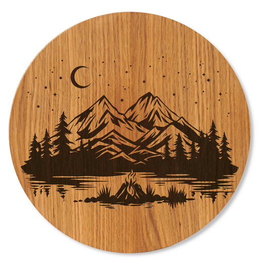Holzbild mit Berge Sterne bei Nacht - Wandbild Wildeiche - 30/40 cm groß
