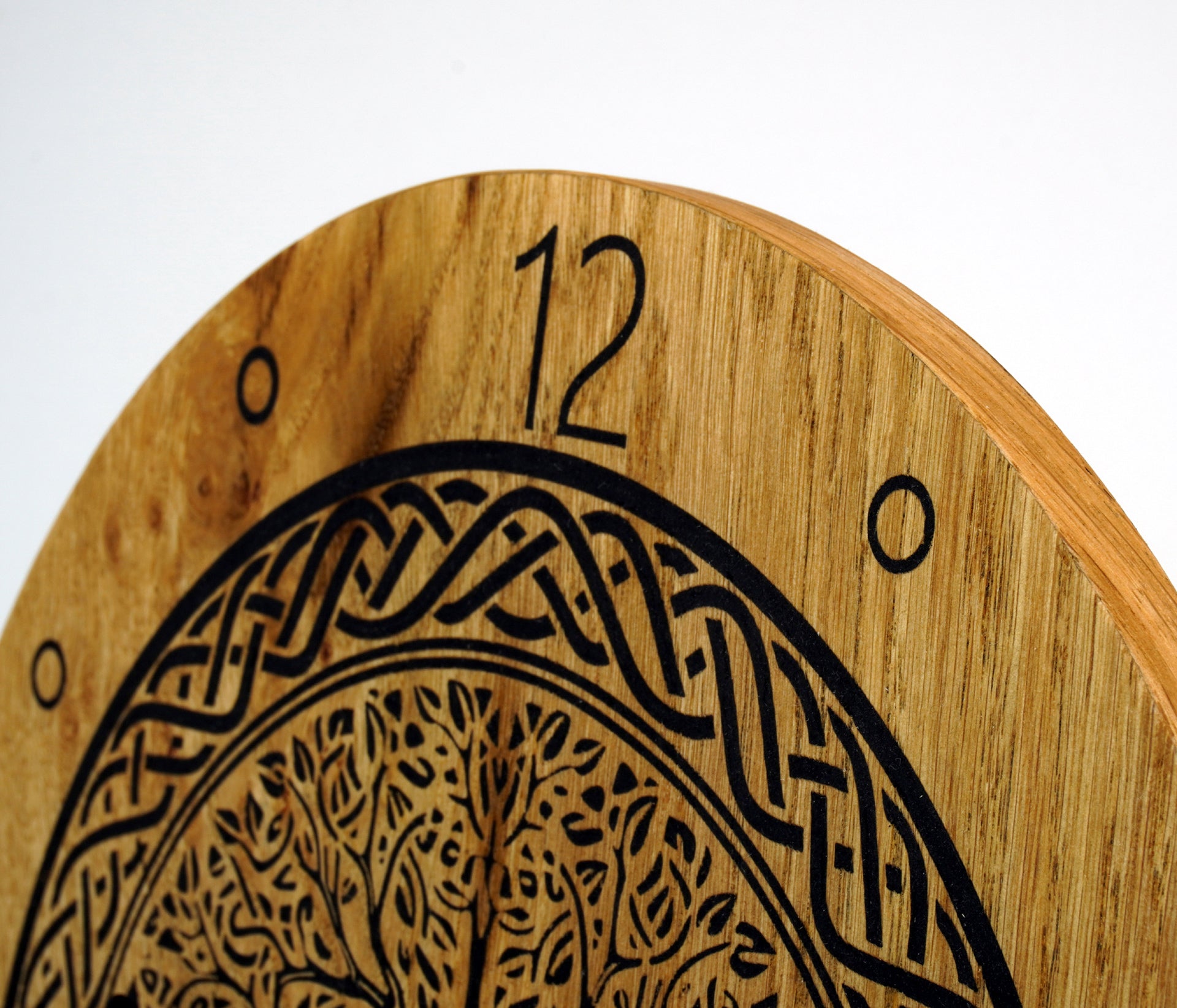 Wanduhr aus Holz Eiche " keltischer Baum des Lebens " 30cm - Lebensbaum