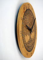 Wanduhr aus Holz Eiche " keltischer Baum des Lebens " 30cm - Lebensbaum