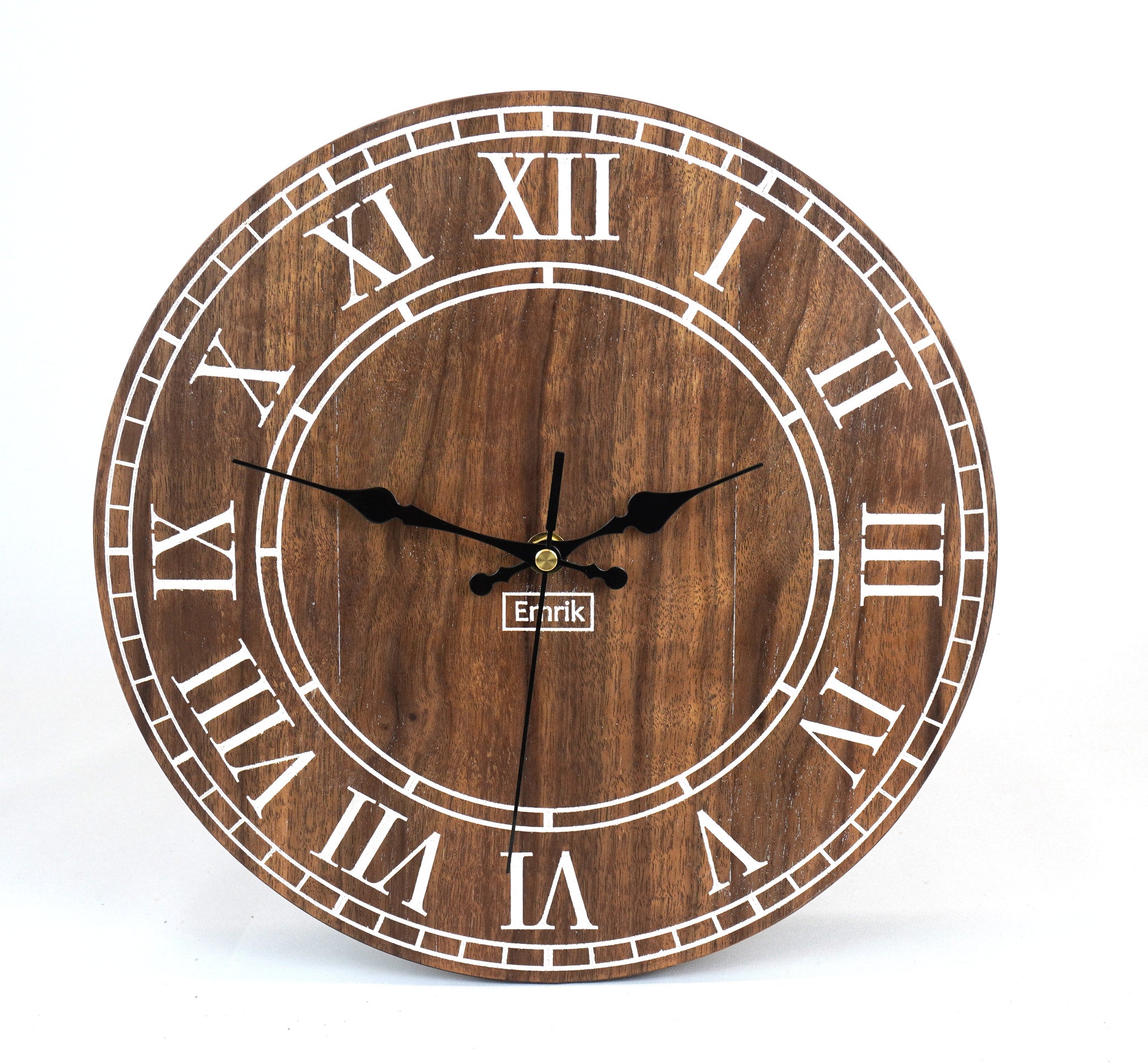 Wanduhr Vintage Holz furniert - Rustikal Shabby mit graviertem Inlay 30cm - Handgefertigte Uhr im Vintage Stil