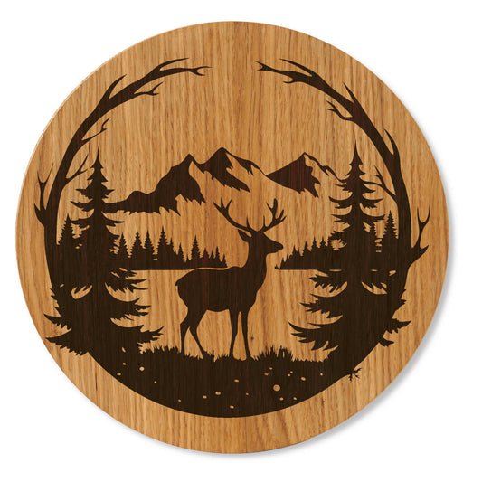 Holzbild - Wandbild Bergmotiv mit Hirsch im Wald - 30/40 cm groß
