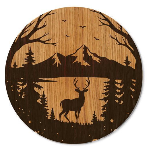 Holzbild - Wandbild Bergmotiv mit Hirsch im Wald - 30/40 cm groß