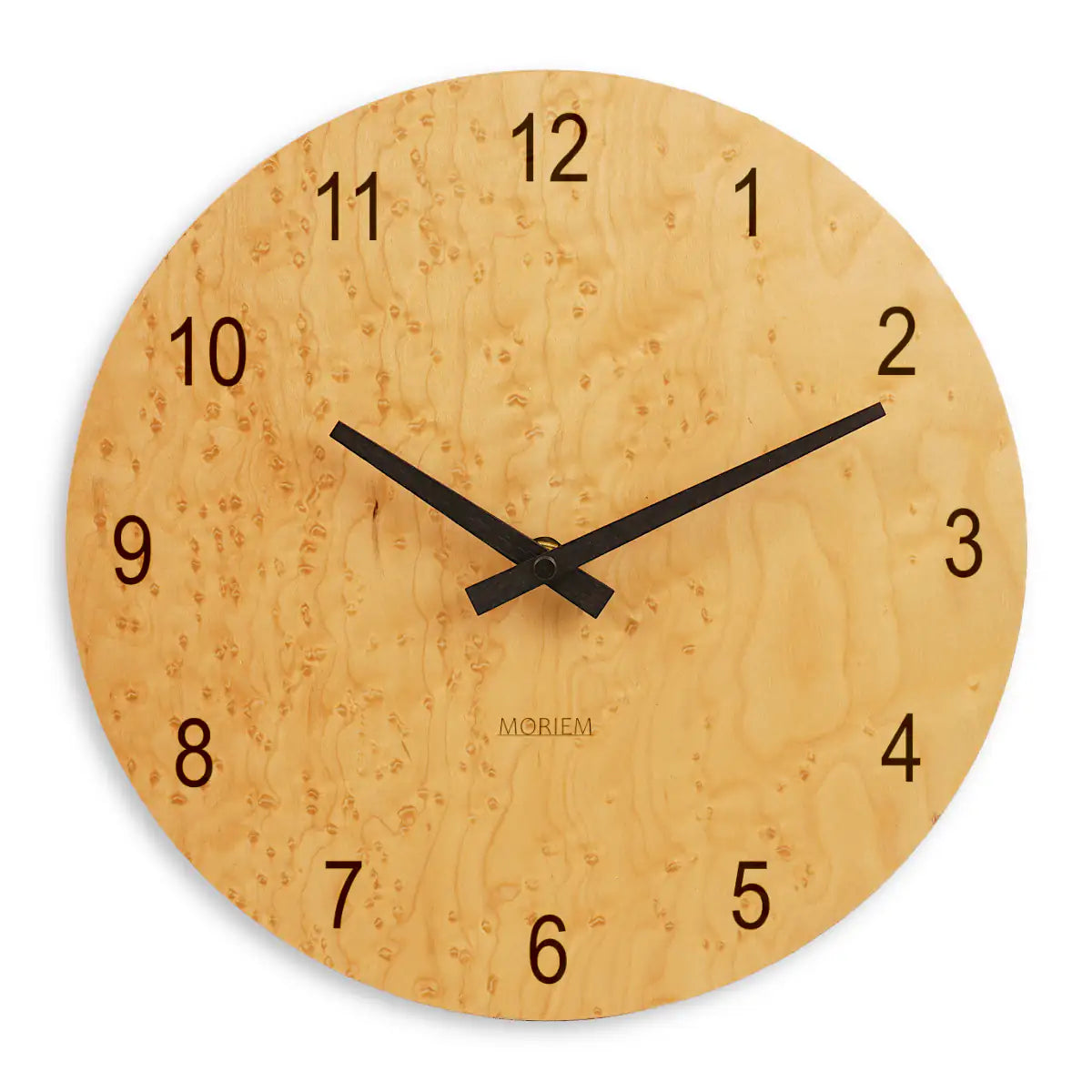 Wanduhr Hingucker Küche aus Vogelaugen Ahorn. Moderne Wanduhr mit arabischen Zahlen.