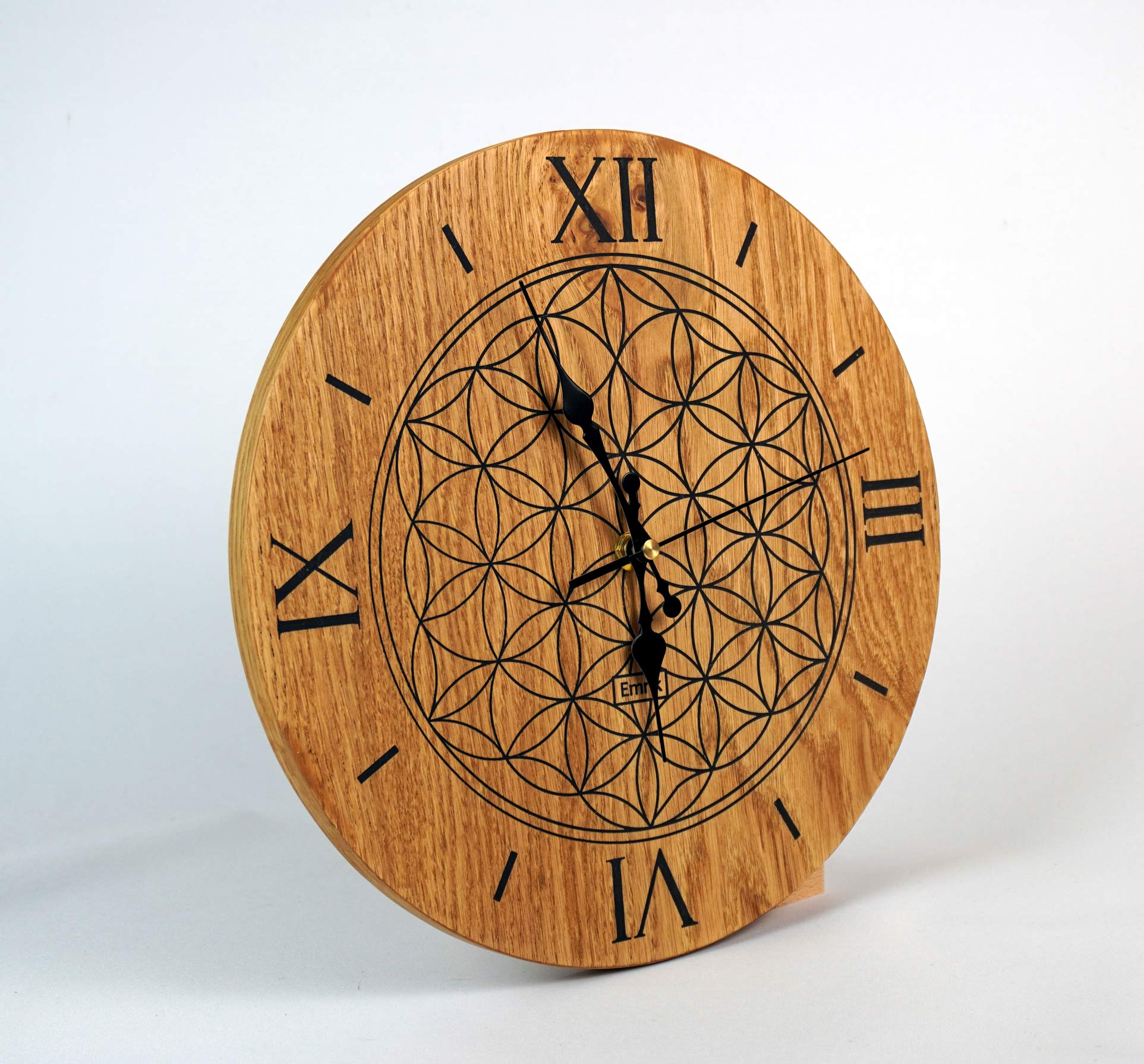 Wanduhr Eiche rustikal- Echtholz mit Gravur "Blume des lebens" 30cm Vintage Stil - Schöne Wanduhr Holz